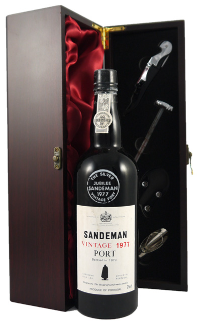 1977 Sandeman Vintage Port 1977